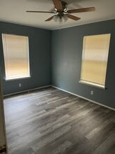 604 Alexander in Three Rivers, TX - Foto de edificio - Building Photo