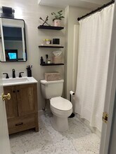 32 Pine St, Unit 9 in Norwalk, CT - Building Photo - Building Photo