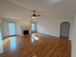 110 Nathaniel Gracie Dr in Statesville, NC - Building Photo - Building Photo