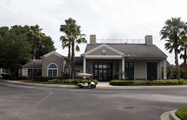 Westchester in Brandon, FL - Building Photo - Building Photo