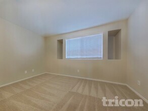 10791 W Rio Vista Ln in Avondale, AZ - Foto de edificio - Building Photo