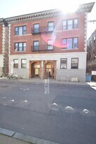 17 Aberdeen St, Unit 6 in Boston, MA - Building Photo