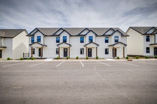 Emerson Park in Lenoir City, TN - Building Photo