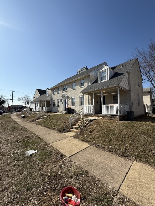 property at 1104 Pine St