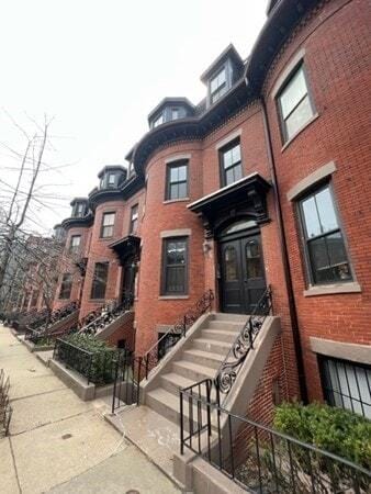 93 E Brookline St, Unit 2 in Boston, MA - Building Photo - Building Photo