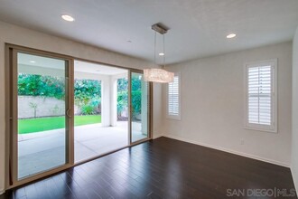 7355 Circulo Ronda in Carlsbad, CA - Building Photo - Building Photo