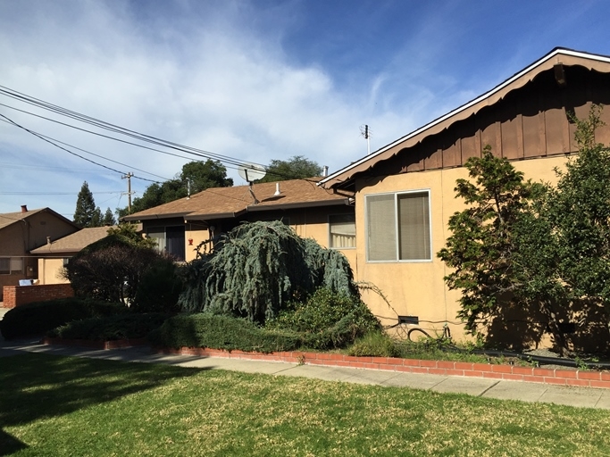 Forest Duplexes in Castro Valley, CA - Building Photo