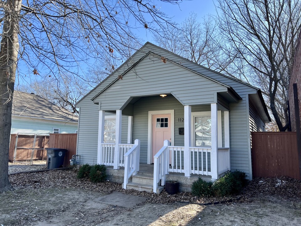 1120 E Independence St in Tulsa, OK - Building Photo