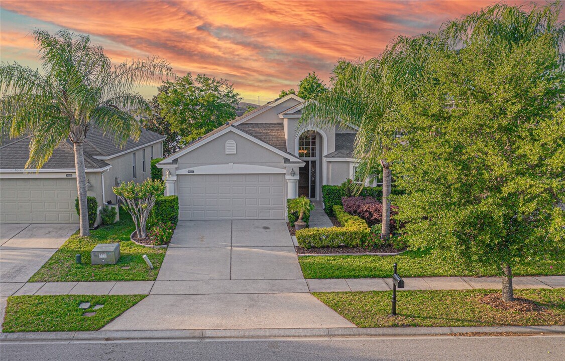 14921 Braywood Trail in Orlando, FL - Building Photo