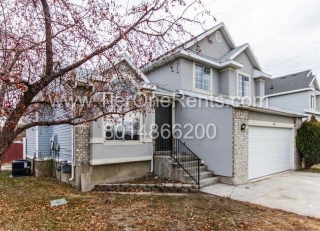 627 Jake Garn Blvd in Salt Lake City, UT - Building Photo - Building Photo