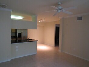 6492 Emerald Dunes Dr in West Palm Beach, FL - Building Photo - Building Photo