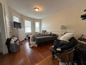 5 Kendall St in Brookline, MA - Building Photo - Building Photo