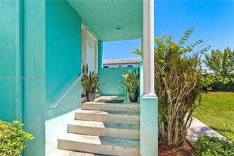 2626 SE 20th Ct in Homestead, FL - Building Photo - Building Photo