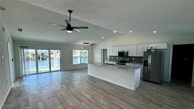 property at 1018 Vogiantzis Pkwy