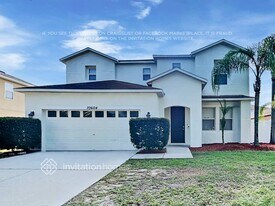 10604 Bamboo Rod Cir in Riverview, FL - Building Photo