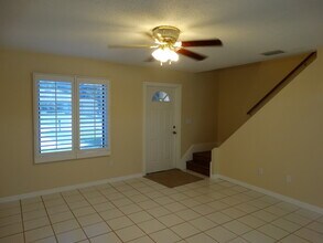 17362-17364 E Carnegie Cir in Ft. Myers, FL - Building Photo - Building Photo