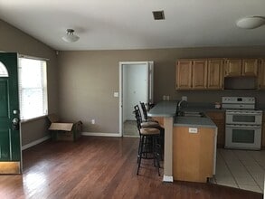601 SW Naha St in Keystone Heights, FL - Building Photo - Building Photo