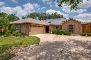 2515 Rosebud Cir in Carrollton, TX - Building Photo