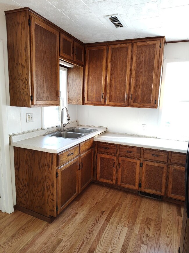 property at 200 W Mill St