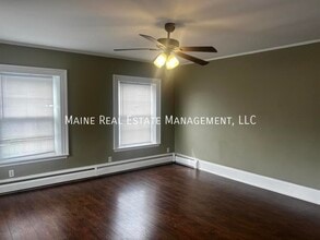 62 High St in Bangor, ME - Building Photo - Building Photo