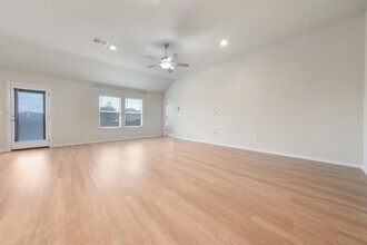 13309 Arbor Hill Cove in Manor, TX - Building Photo - Building Photo