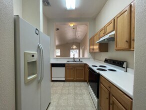 3582 Fighting Falcon Dr in Tucson, AZ - Building Photo - Building Photo