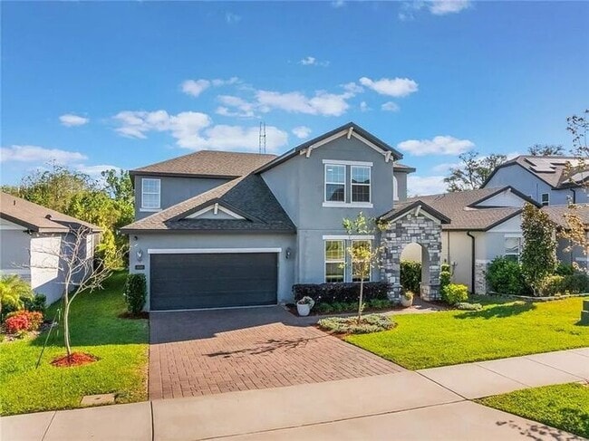 property at 753 Daybreak Pl