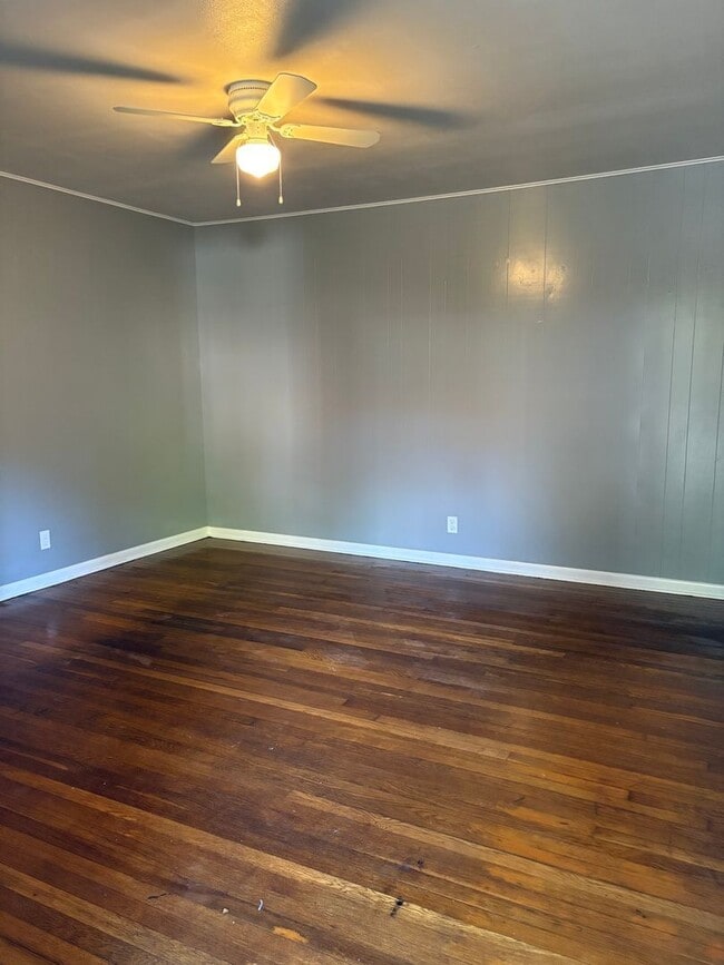 property at 3418 N Monroe St