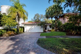 605 Altara Ave in Coral Gables, FL - Building Photo