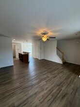 256 Old Woolen Mill Ln in Lexington, KY - Foto de edificio - Building Photo