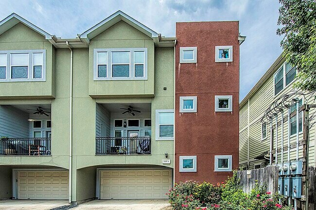 property at 1137 W 24th St