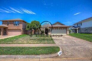 8533 Brushy Creek Trail in Fort Worth, TX - Building Photo