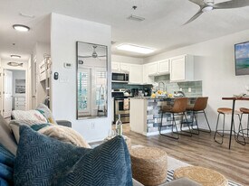 3191 Scenic Hwy 98 in Destin, FL - Building Photo