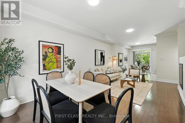 property at 23 Slingsby Ln