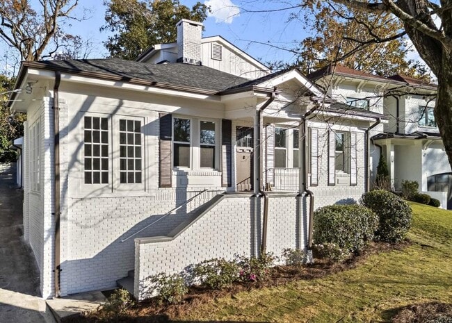 property at 2044 Fairhaven Cir NE
