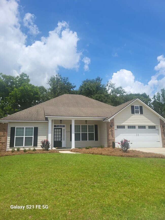 5196 Carlton Ridge Cir in Hahira, GA - Building Photo - Building Photo