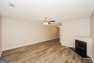 1417 Arbor Pl Dr in Morrow, GA - Building Photo - Building Photo