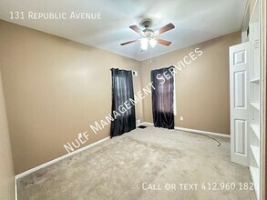 131 Republic Ave in Indianola, PA - Building Photo - Building Photo