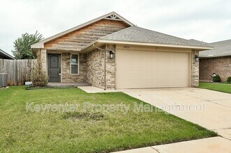 19713 Brunswick Ct in Edmond, OK - Building Photo - Building Photo