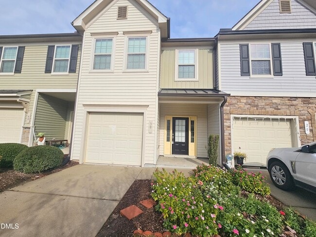 property at 30 Reunion Ct