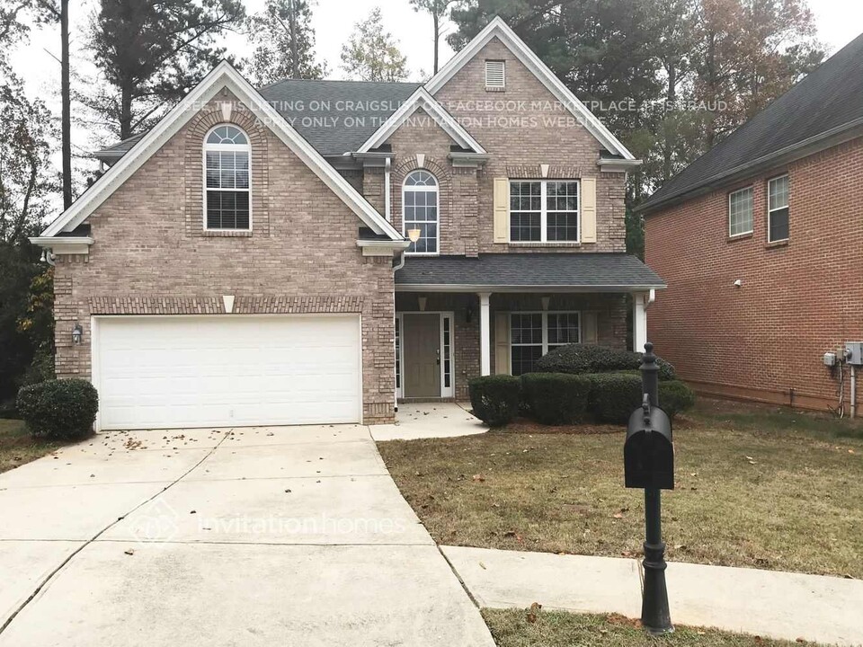 808 Scenic Park Ct in Lawrenceville, GA - Building Photo