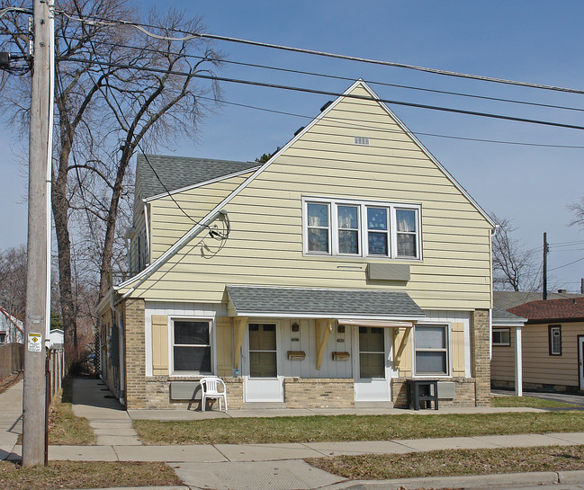 420 E Bolivar Ave in Milwaukee, WI - Building Photo - Building Photo