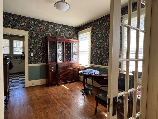 4 Dixie Trail in Raleigh, NC - Building Photo - Building Photo