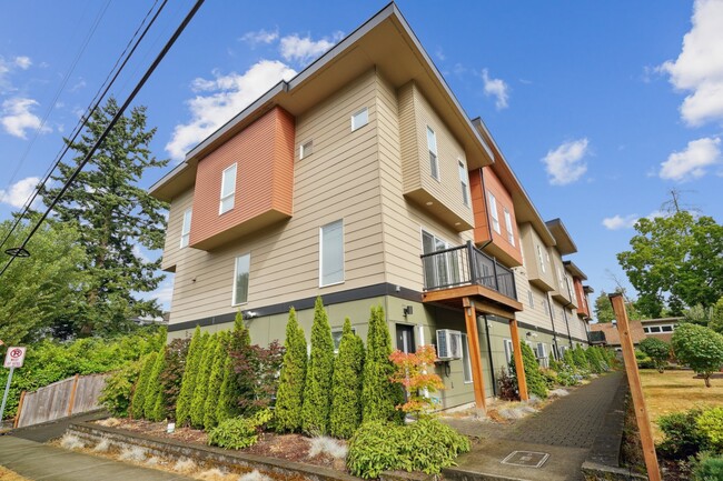 property at 1540 NE 175th St