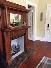 916 Scott St, Unit A in Little Rock, AR - Building Photo - Building Photo