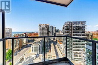 600 Fleet St in Toronto, ON - Building Photo - Building Photo