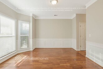 2256 Glenridge Dr in Marietta, GA - Building Photo - Building Photo