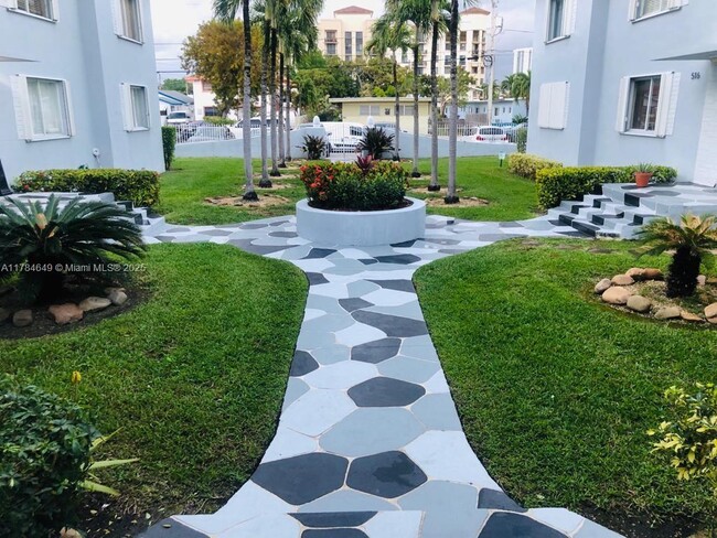 property at 520 SW 10th St