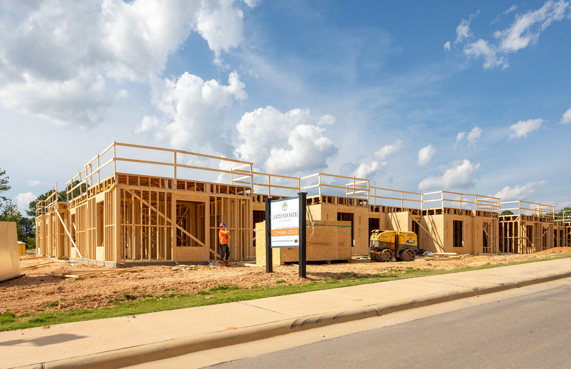 Views At Flowers in Selma, NC - Building Photo