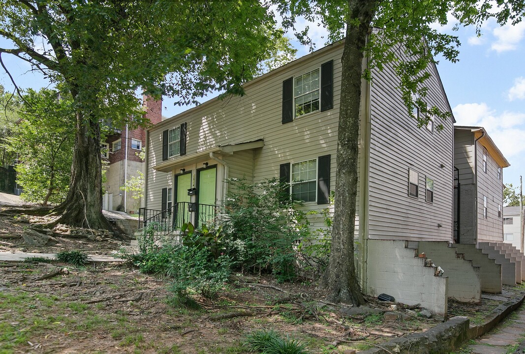 33rd Street Apartments in Birmingham, AL - Building Photo